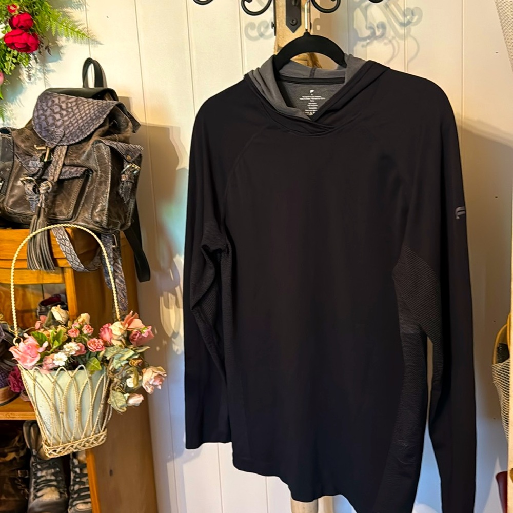 Fabletics long sleeve hoodie